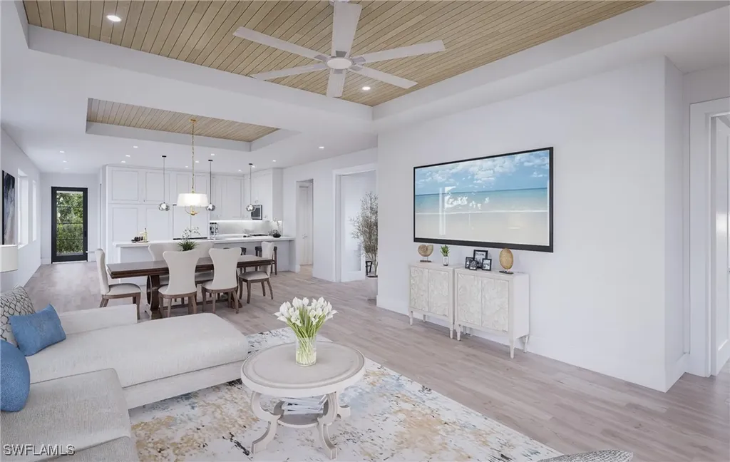 2432 Florida Avenue Naples FL 34112