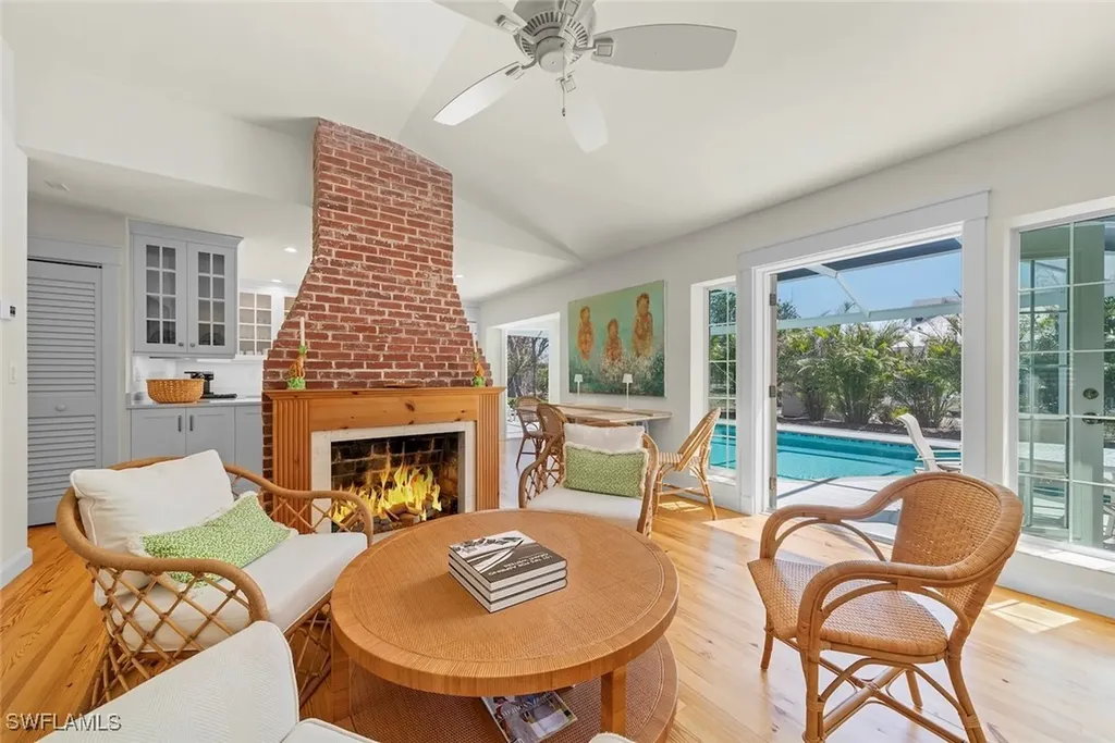 1222 Ferry Road Sanibel FL 33957