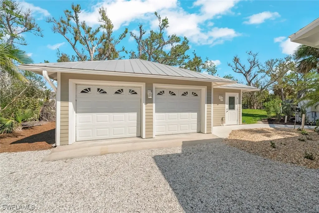 1222 Ferry Road Sanibel FL 33957