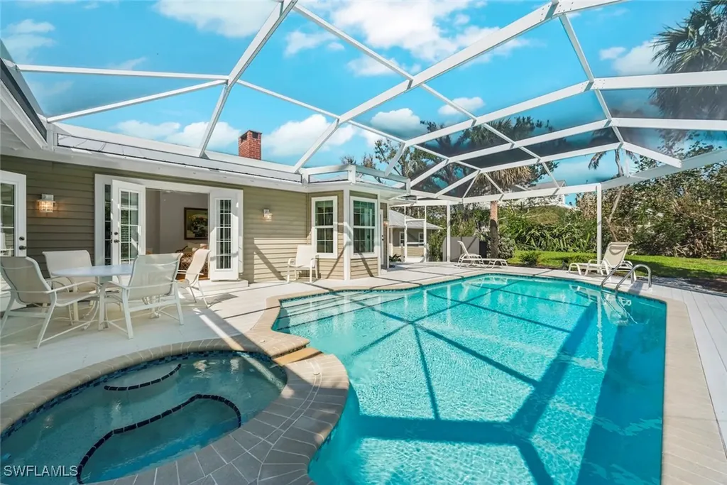1222 Ferry Road Sanibel FL 33957