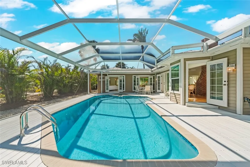 1222 Ferry Road Sanibel FL 33957