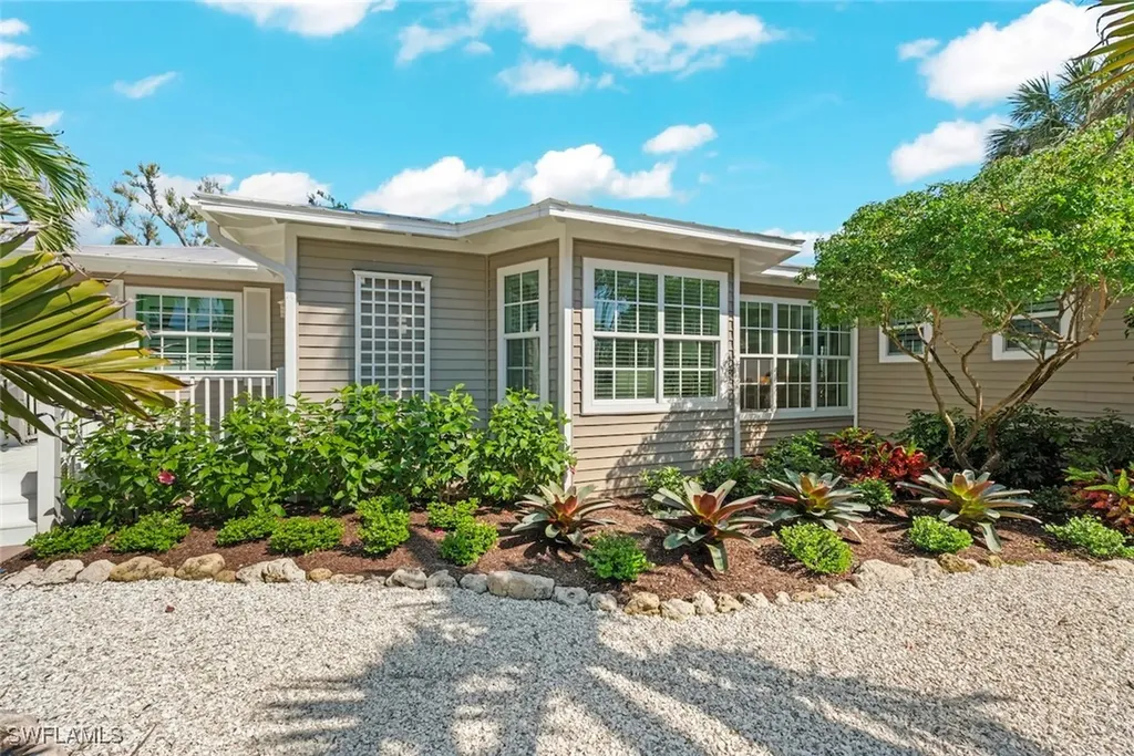 1222 Ferry Road Sanibel FL 33957