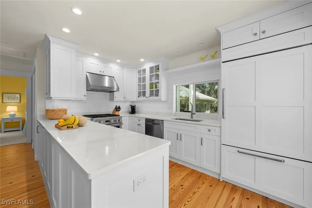 1222 Ferry Road Sanibel FL 33957