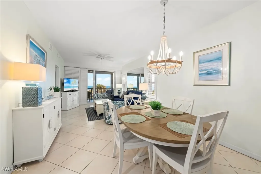 255 Periwinkle Way Sanibel FL 33957