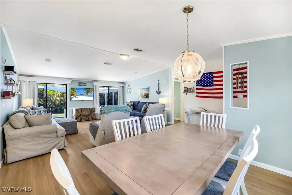 1784 Beverly Drive Naples FL 34114