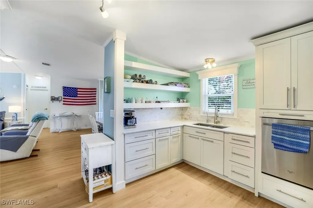 1784 Beverly Drive Naples FL 34114