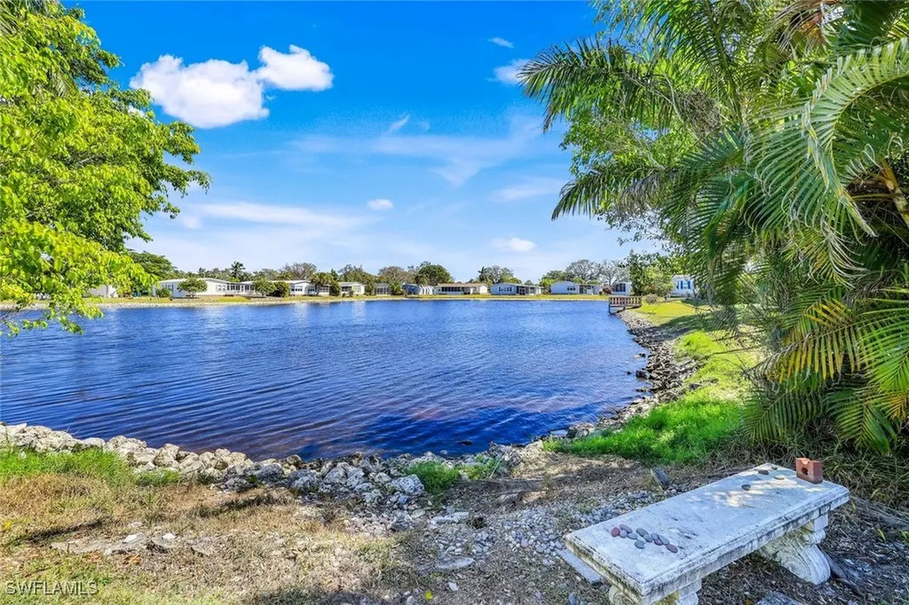1784 Beverly Drive Naples FL 34114