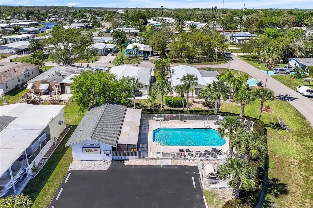 1784 Beverly Drive Naples FL 34114