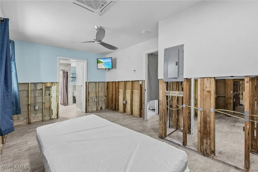 4826 E Riverside Drive Fort Myers FL 33905