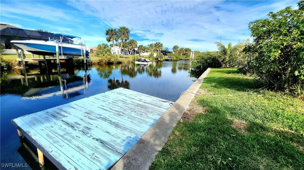 18710 Van Nuys Circle Port Charlotte FL 33948