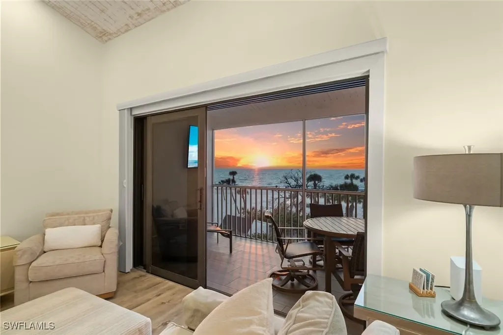 2535 Beach Villas Captiva FL 33924