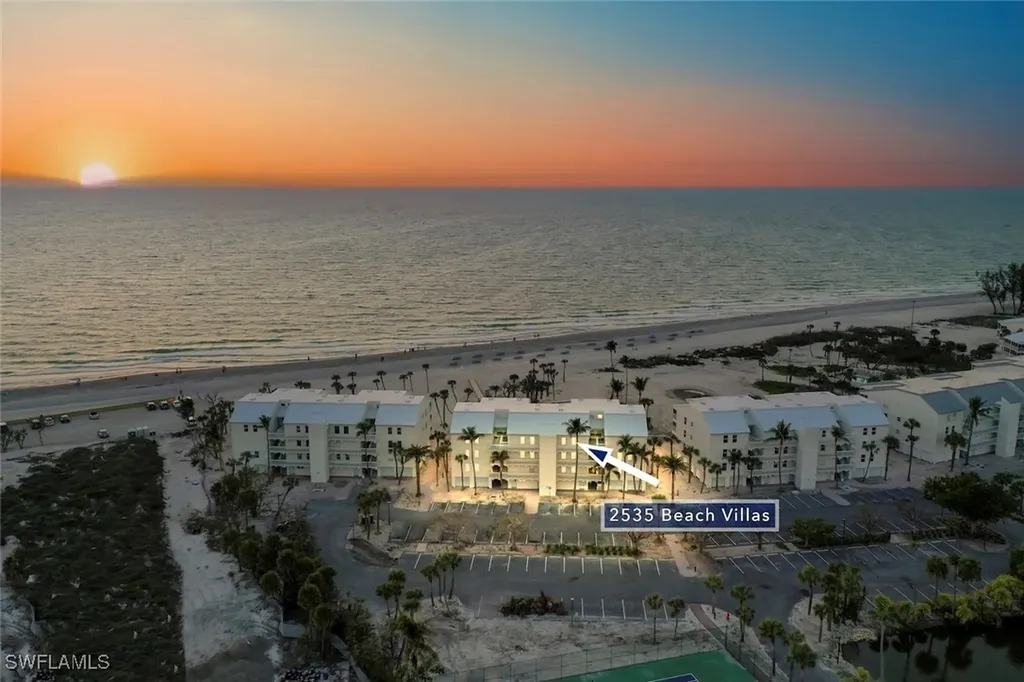 2535 Beach Villas Captiva FL 33924
