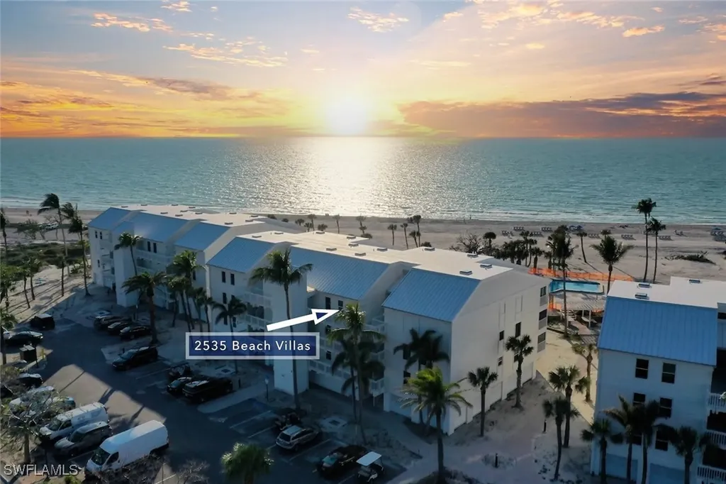 2535 Beach Villas Captiva FL 33924