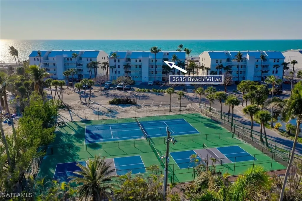 2535 Beach Villas Captiva FL 33924