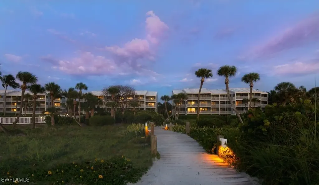 2535 Beach Villas Captiva FL 33924