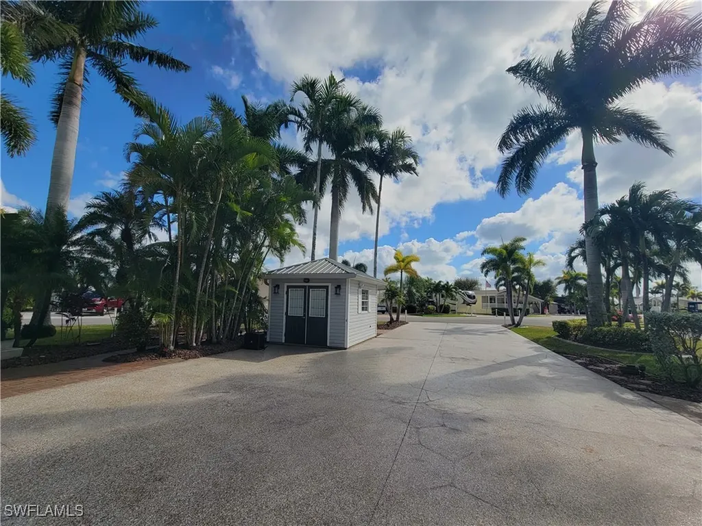 10241 Surfwood Court Fort Myers FL 33905