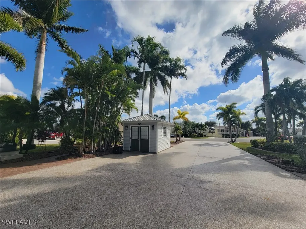 10241 Surfwood Court Fort Myers FL 33905