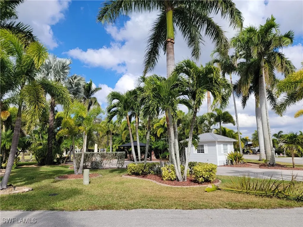 10241 Surfwood Court Fort Myers FL 33905