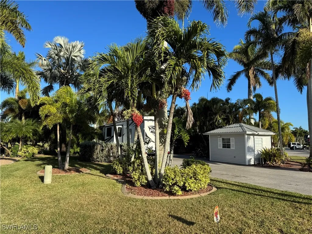 10241 Surfwood Court Fort Myers FL 33905