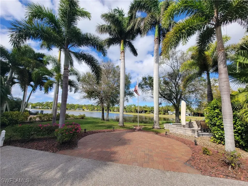 10241 Surfwood Court Fort Myers FL 33905