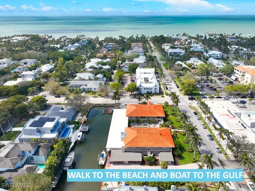 320 14th Avenue S Naples FL 34102