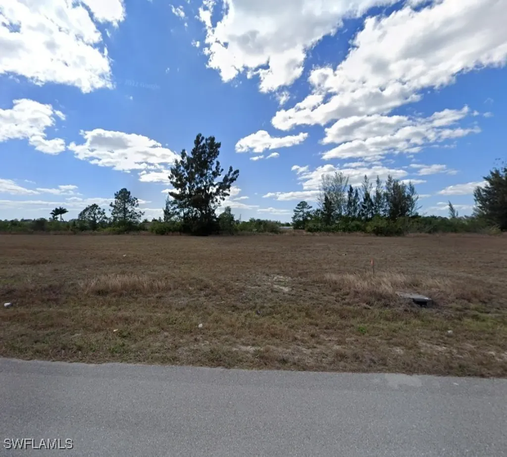 4028 NE 12th Court Cape Coral FL 33909