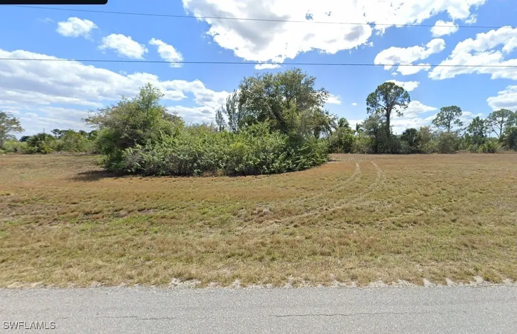 1620 NE 37th Street Cape Coral FL 33909