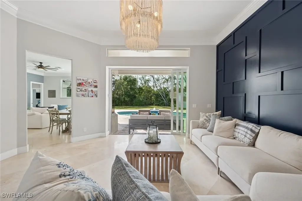 8133 Ronda Court Naples FL 34109