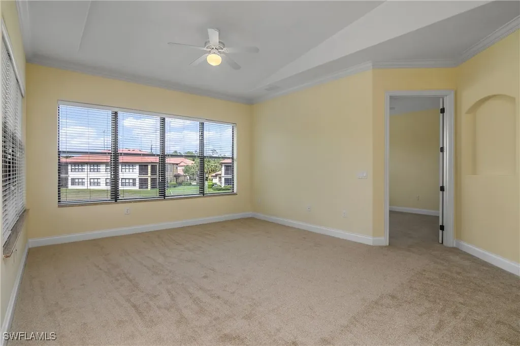 1275 Strada Milan Drive Naples FL 34105