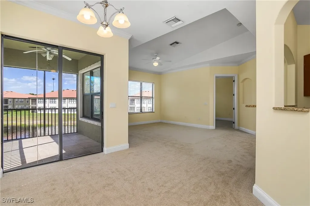 1275 Strada Milan Drive Naples FL 34105