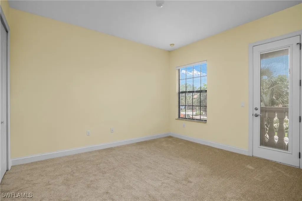 1275 Strada Milan Drive Naples FL 34105