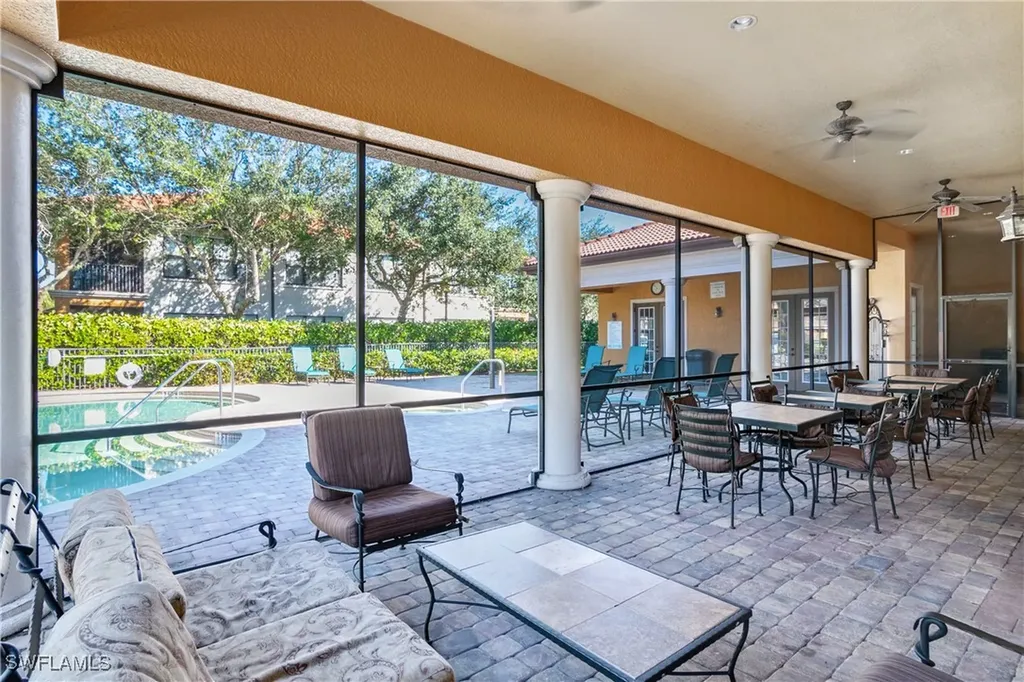 1275 Strada Milan Drive Naples FL 34105