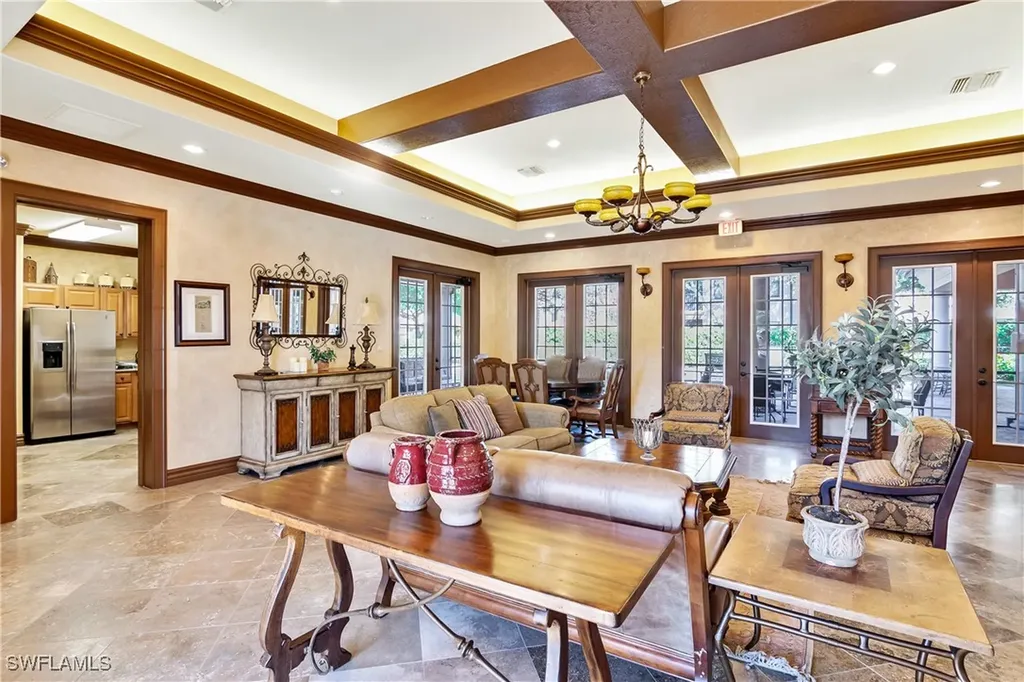 1275 Strada Milan Drive Naples FL 34105