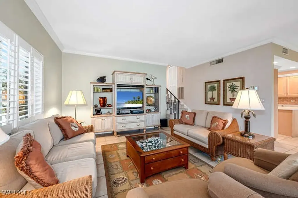 2202 Gulf Shore Boulevard N Naples FL 34102
