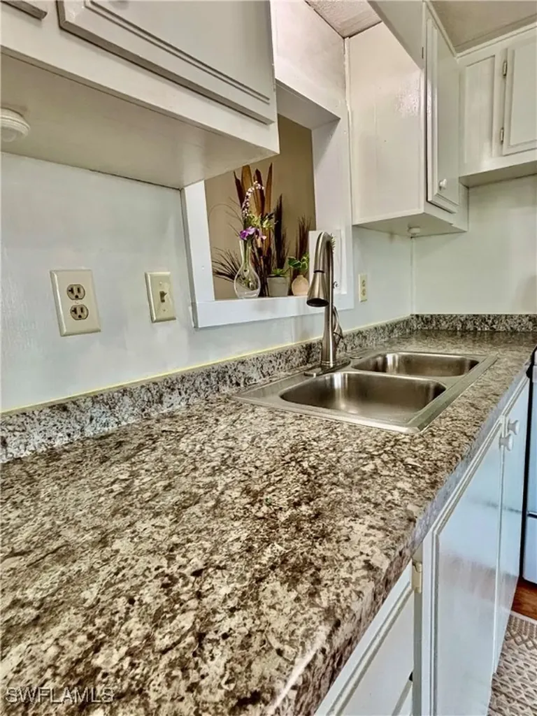 211 Shrub Lane N North Fort Myers FL 33917