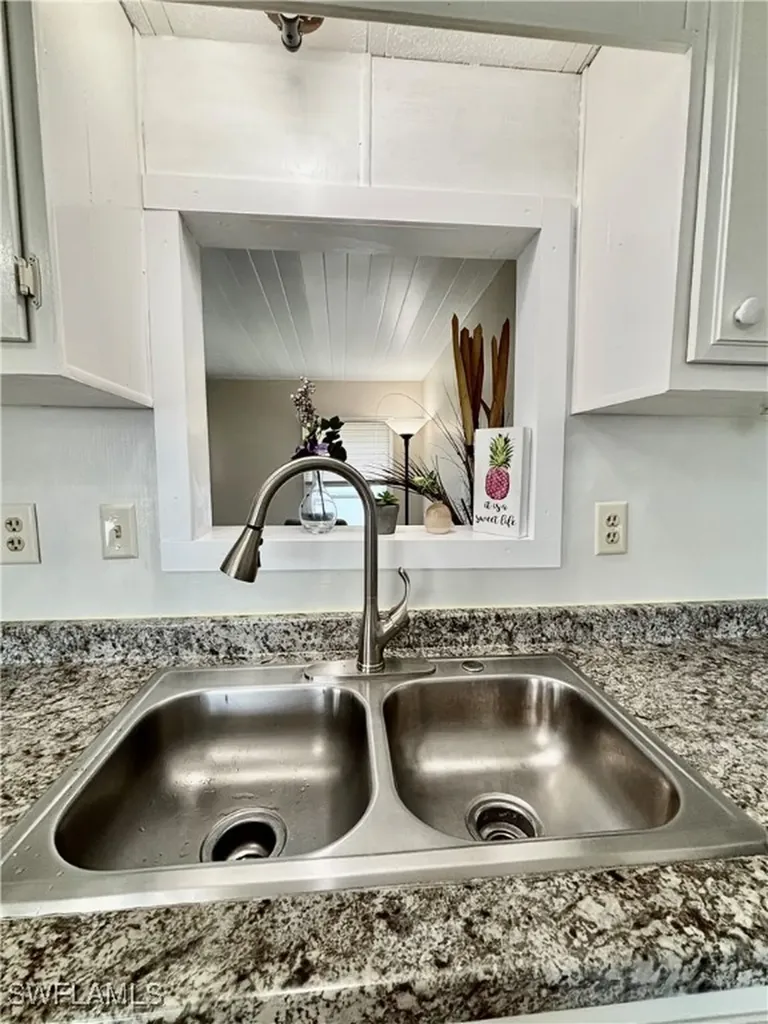 211 Shrub Lane N North Fort Myers FL 33917