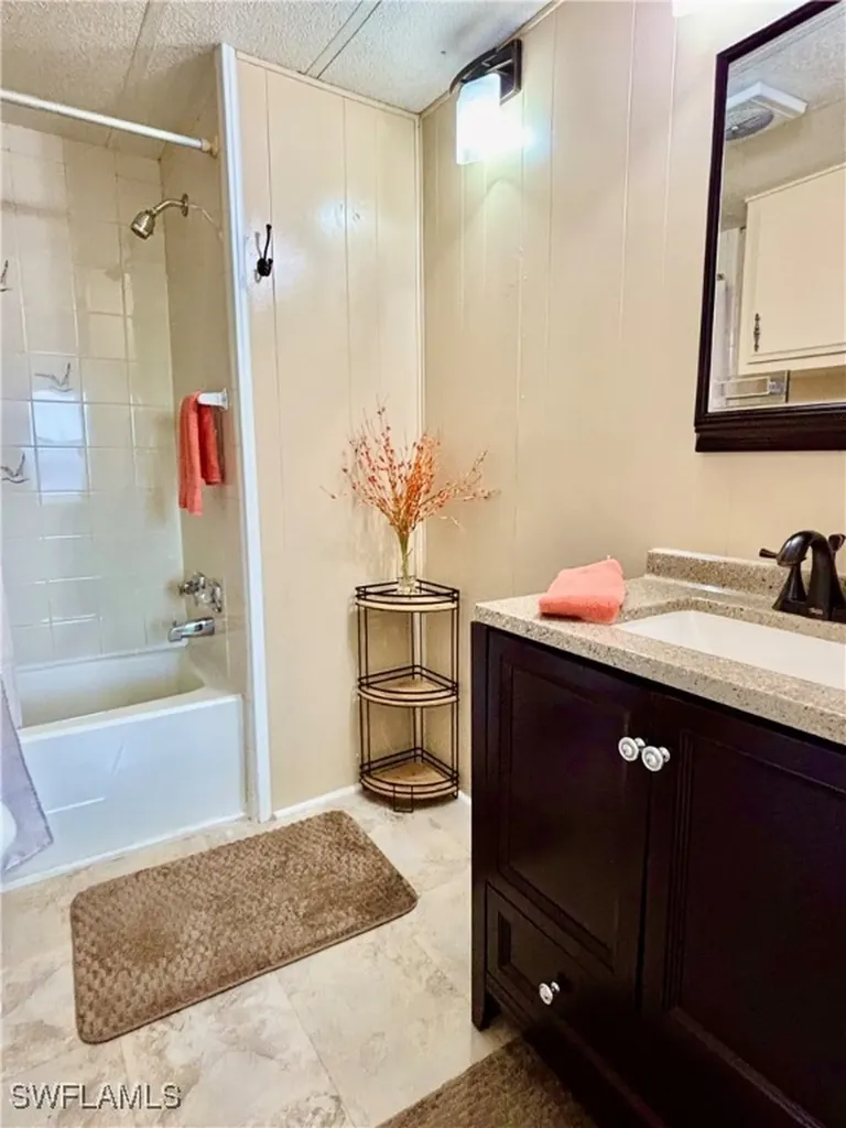 211 Shrub Lane N North Fort Myers FL 33917