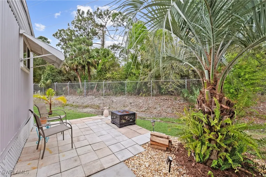 211 Shrub Lane N North Fort Myers FL 33917