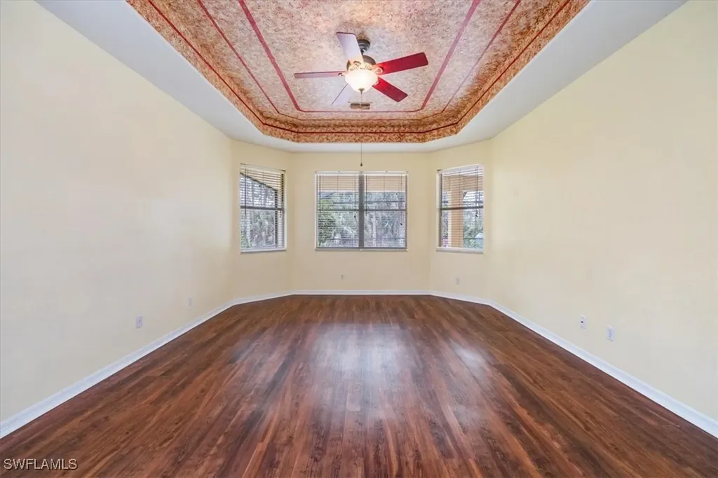 4240 3rd Avenue NW Naples FL 34119
