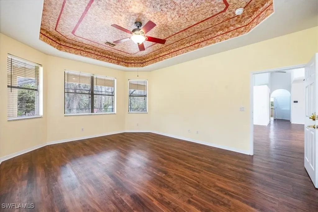 4240 3rd Avenue NW Naples FL 34119