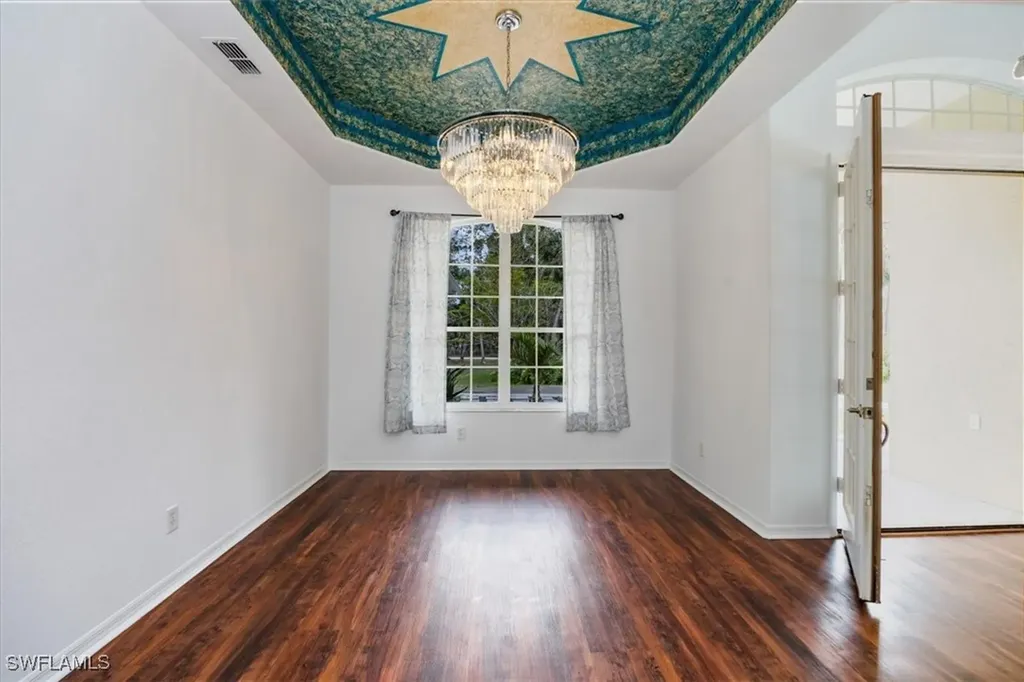 4240 3rd Avenue NW Naples FL 34119