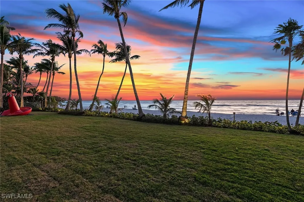 30 3rd Avenue S Naples FL 34102