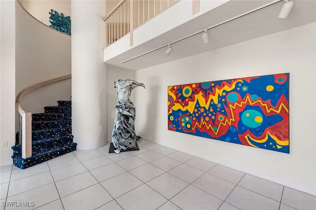 30 3rd Avenue S Naples FL 34102