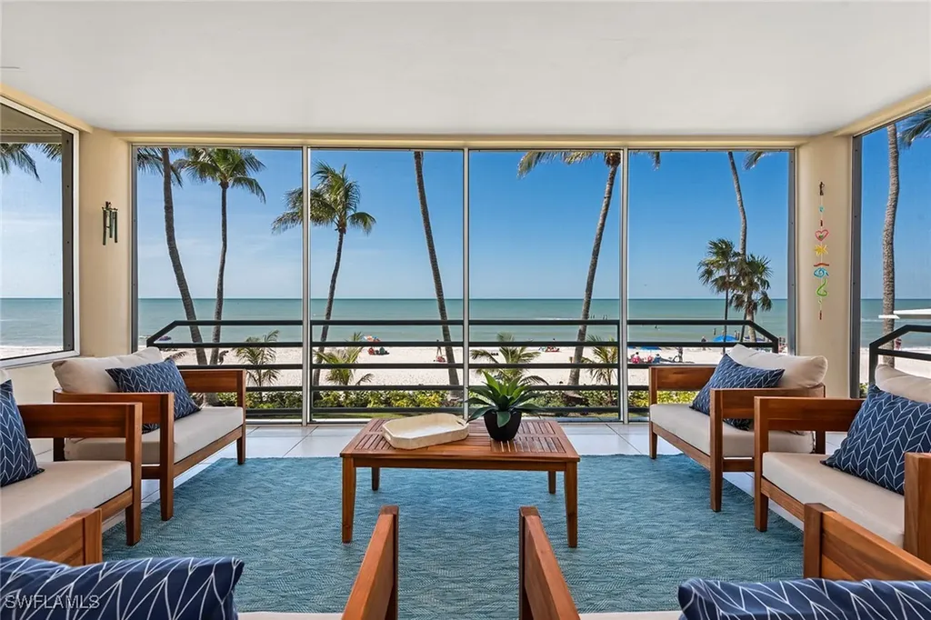 30 3rd Avenue S Naples FL 34102