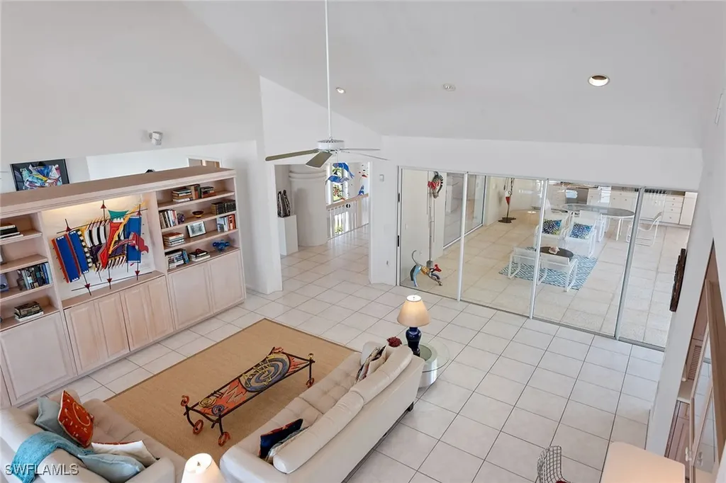 30 3rd Avenue S Naples FL 34102