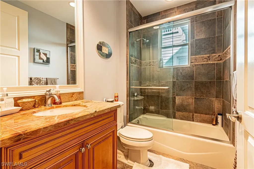 1001 10th Avenue S Naples FL 34102