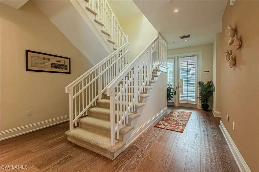 1001 10th Avenue S Naples FL 34102