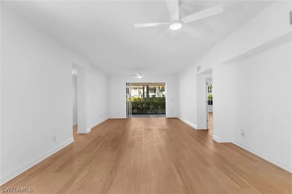 6835 San Marino Drive Naples FL 34108