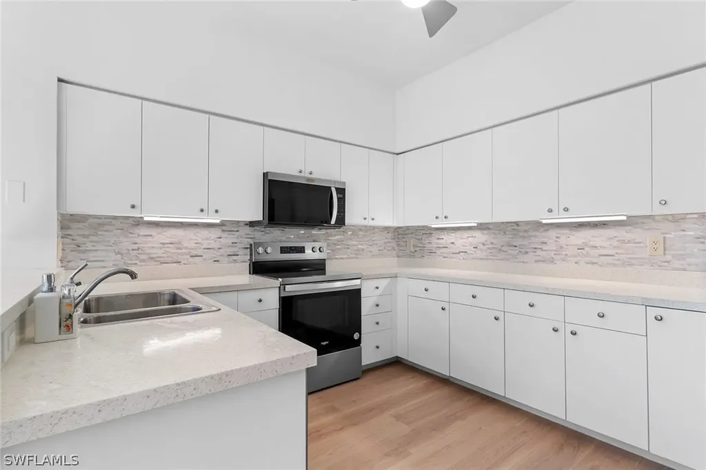 6835 San Marino Drive Naples FL 34108