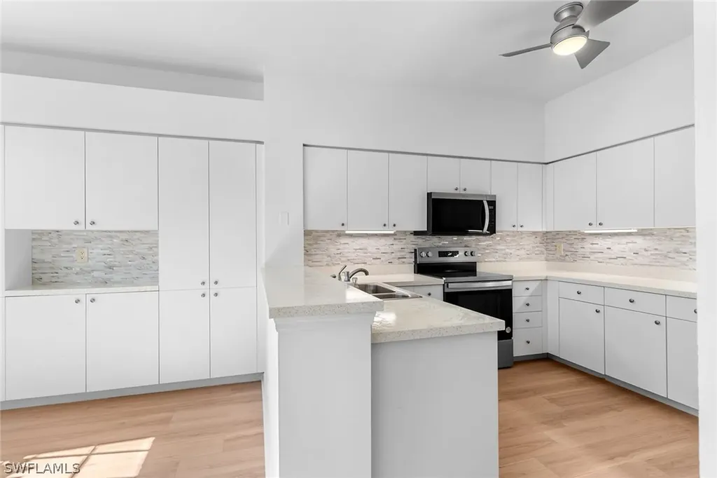6835 San Marino Drive Naples FL 34108